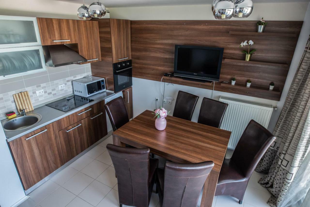 Neptun Blue Apartament Εξωτερικό φωτογραφία